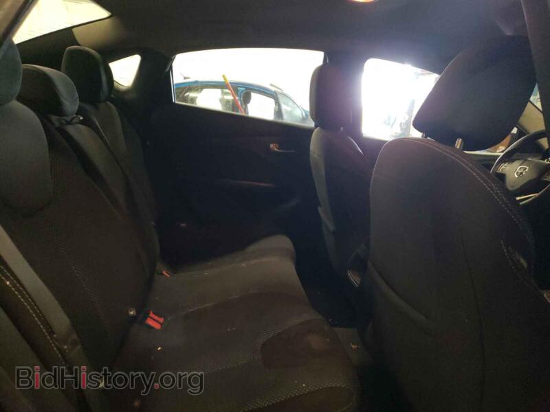 2014 Dodge DART (VIN 1C3CDFBB3ED823660) — фото 6 из 10