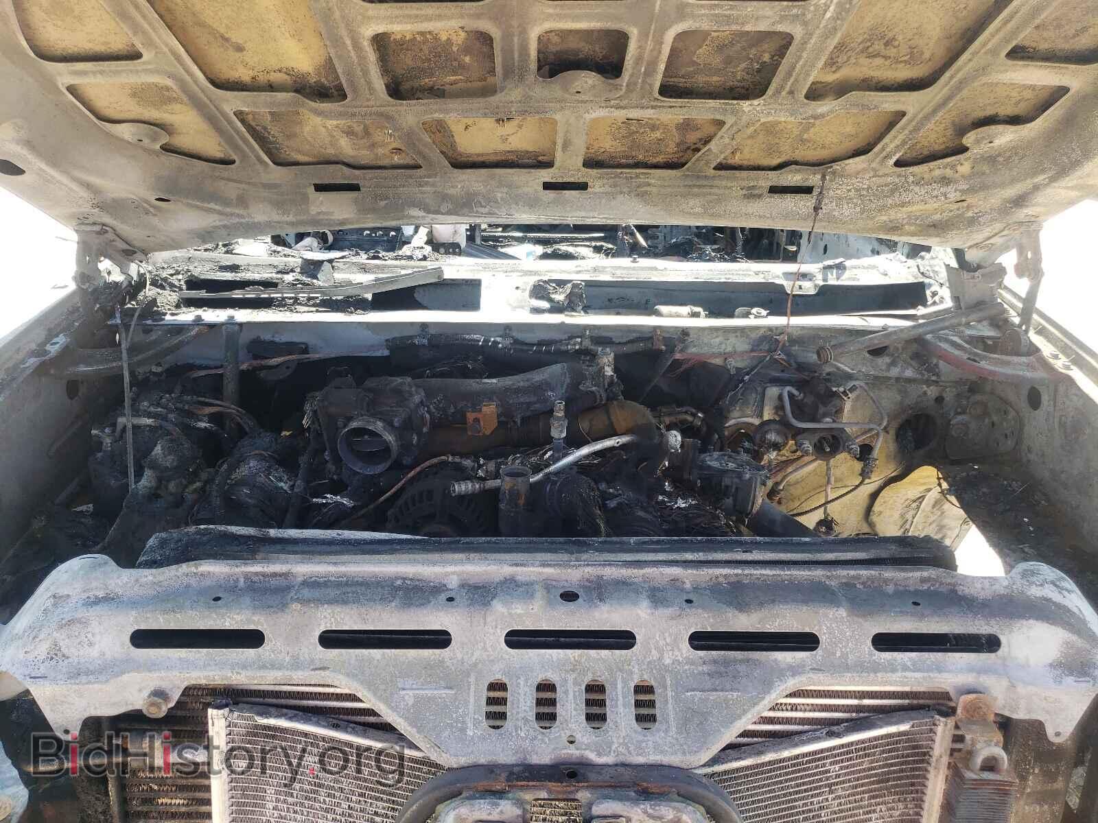 2013 GMC SIERRA - VIN: 1GT426C81DF169852 - Фото 7
