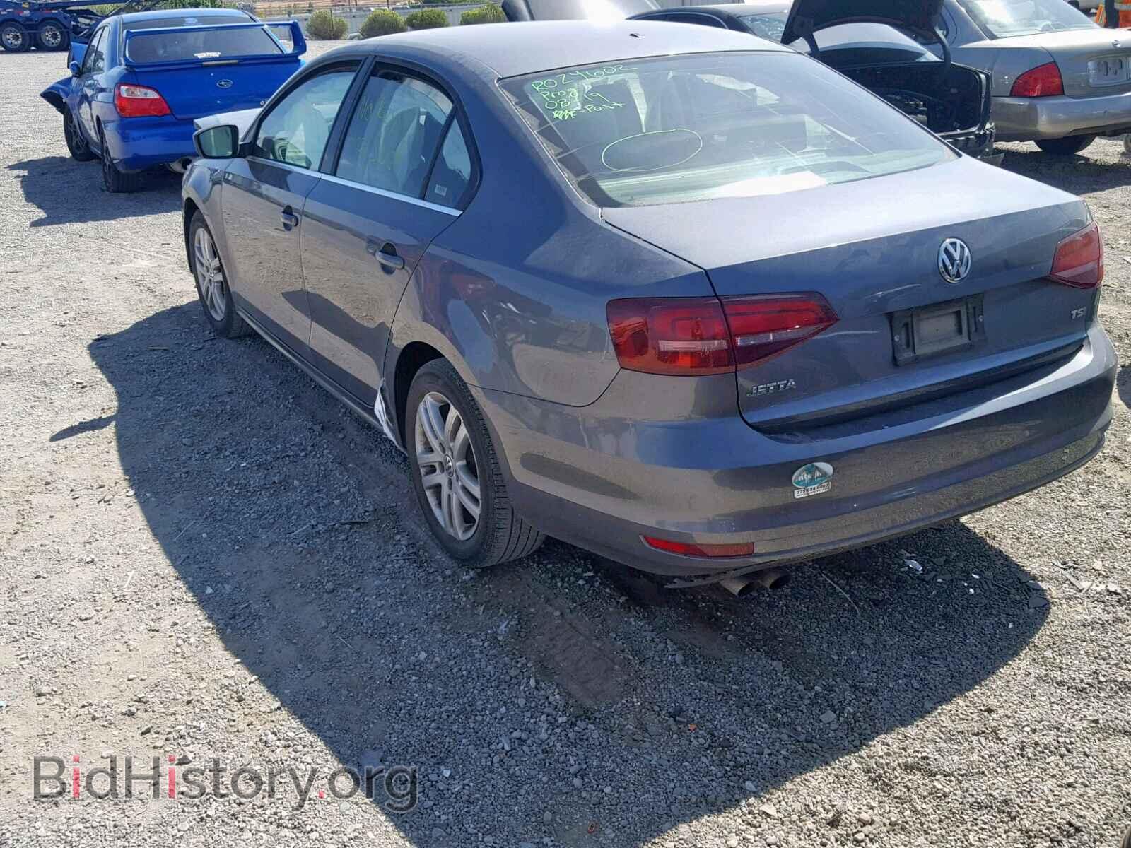 2017 VOLKSWAGEN JETTA - VIN: 3VW2B7AJ2HM352862 - Photo 3