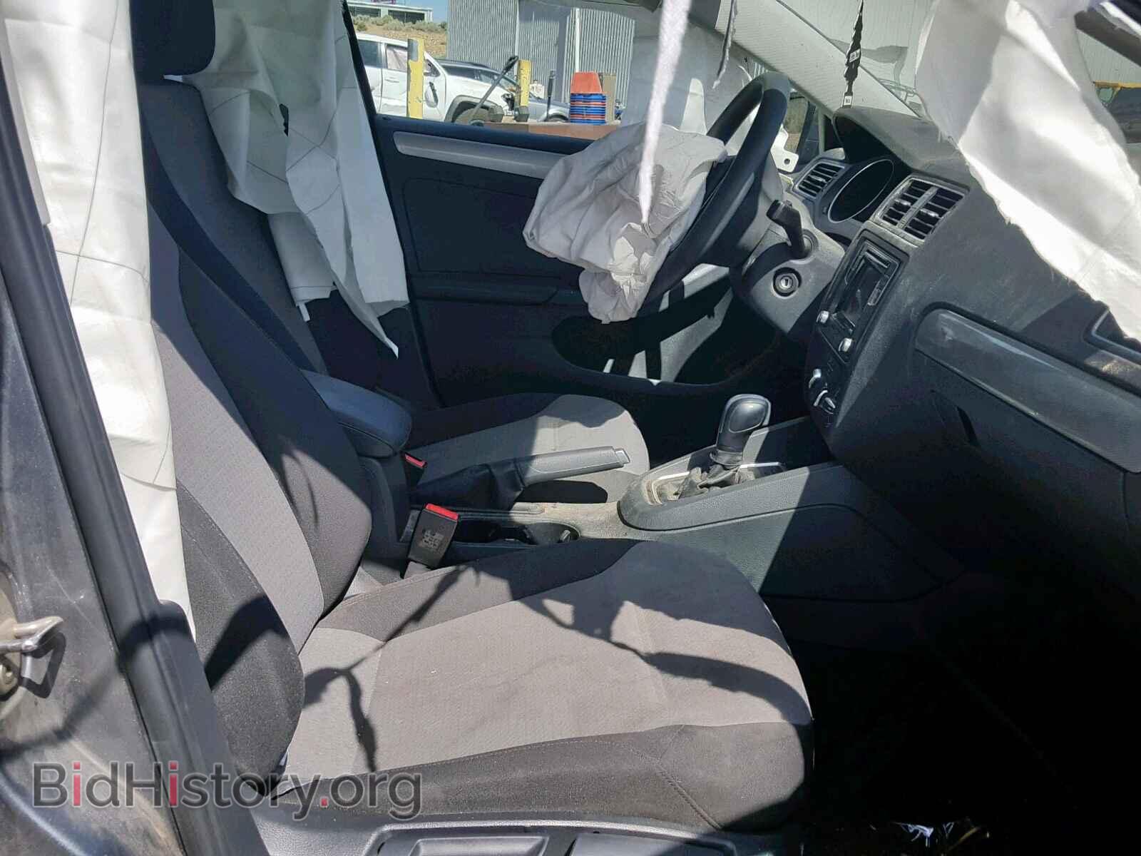 2017 VOLKSWAGEN JETTA - VIN: 3VW2B7AJ2HM352862 - Photo 5