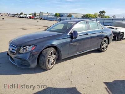 2017 Mercedes-Benz E-CLASS 300, blue — VIN WDDZF4JB2HA170675, Copart