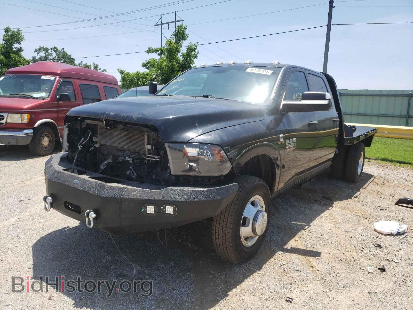 2018 RAM 3500 - VIN: 3C7WRSCLXJG100527 - Фото 2