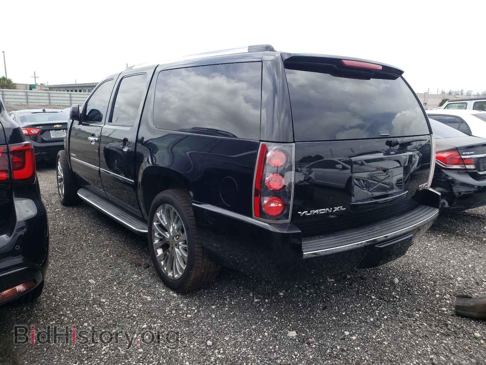 2013 GMC YUKON - VIN: 1GKS1MEF2DR319979 - Фото 3