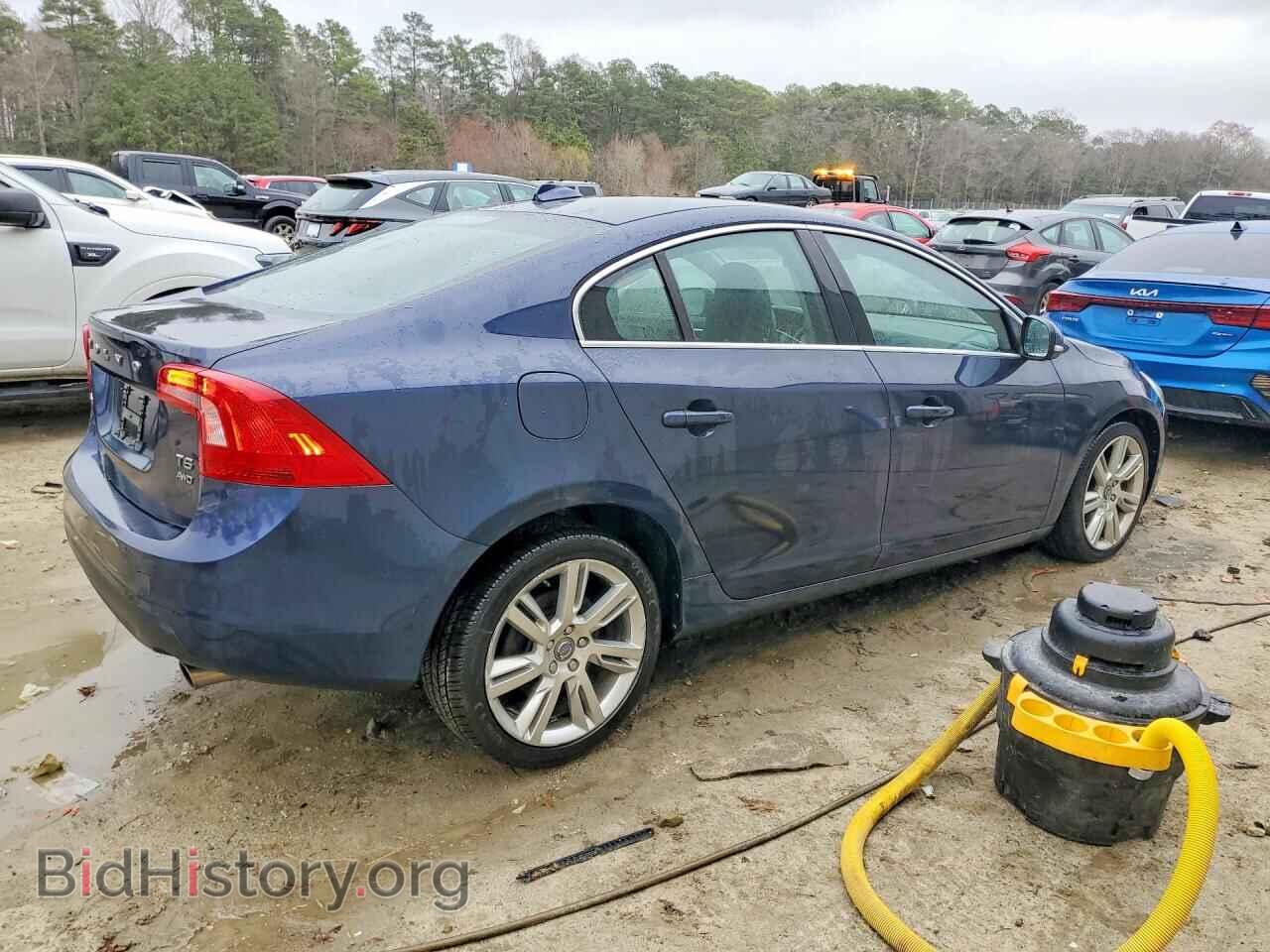 2011 VOLVO S60 - VIN: YV1902FH9B2017638 - Фото 3