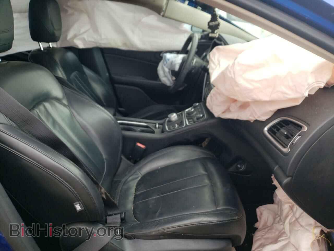 2016 CHRYSLER 200 - VIN: 1C3CCCAG0GN184519 - Фото 5