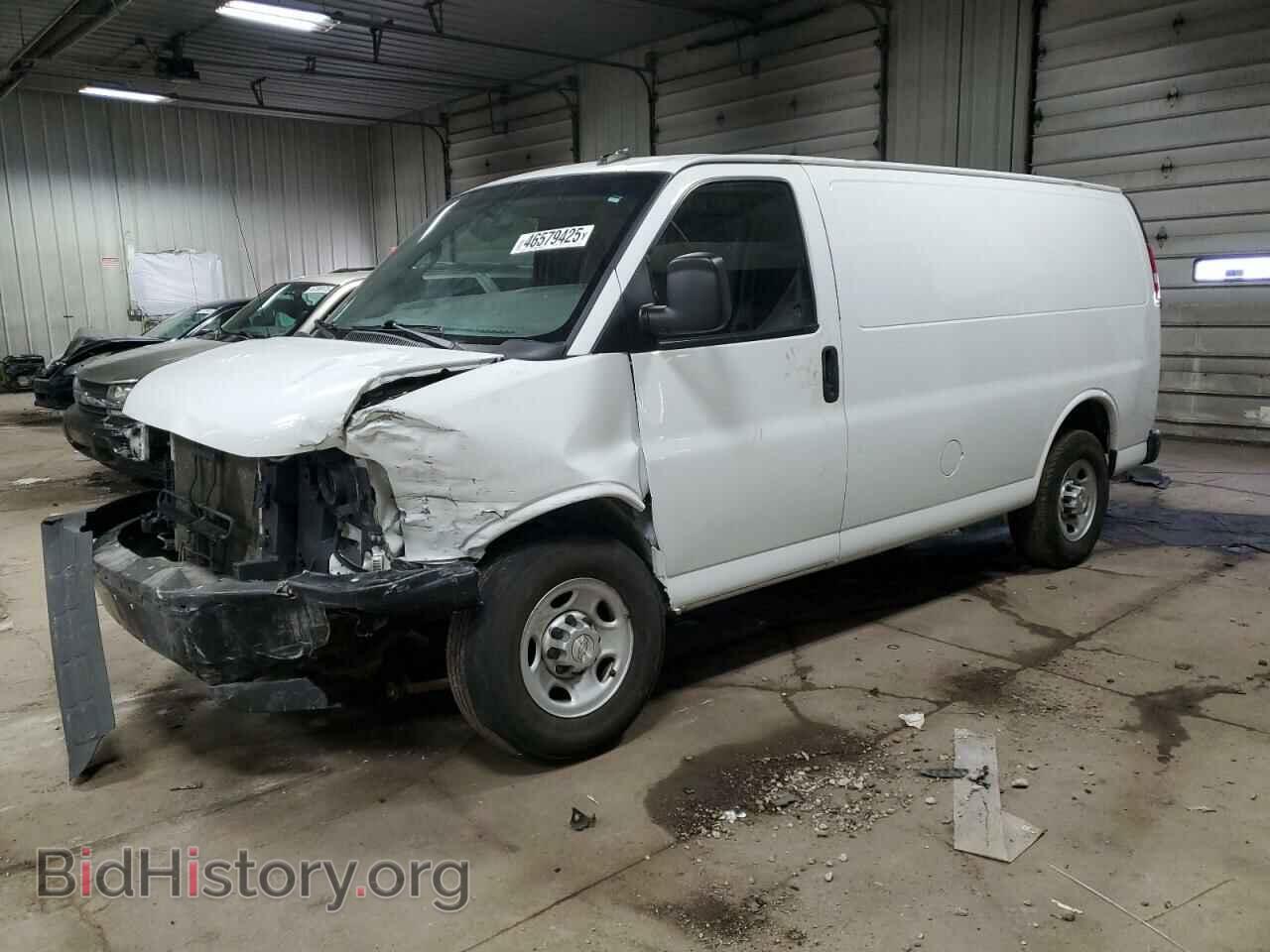 Фотография 1GCWGAFF4H1324582 - CHEVROLET EXPRESS 2017