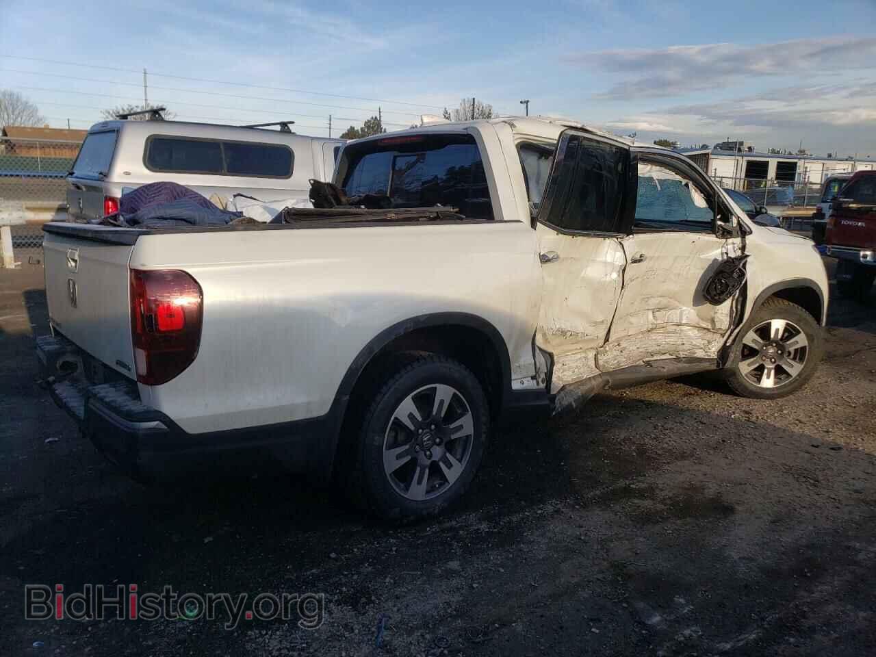 2018 HONDA RIDGELINE - VIN: 5FPYK3F74JB007398 - Фото 3