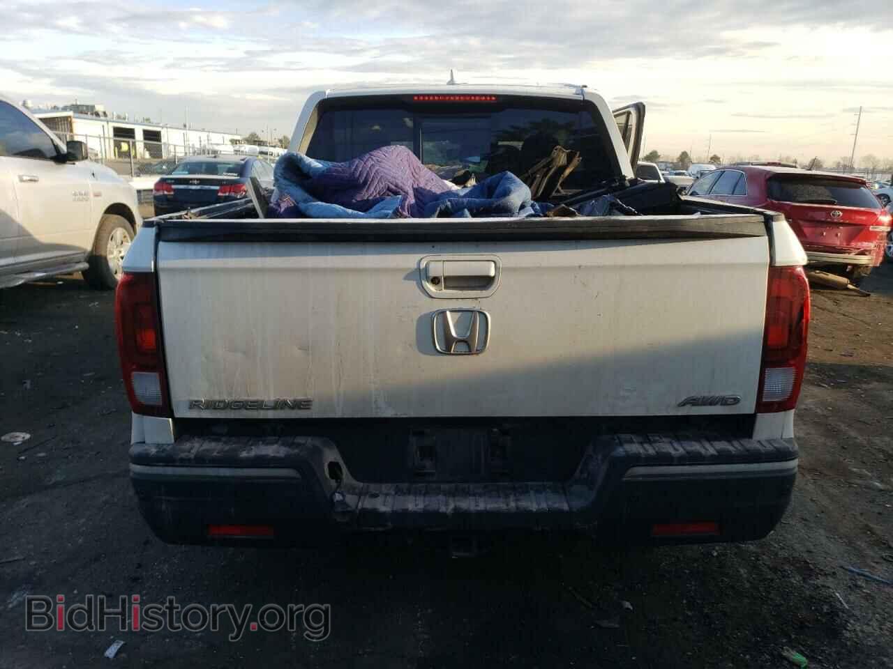 2018 HONDA RIDGELINE - VIN: 5FPYK3F74JB007398 - Фото 6