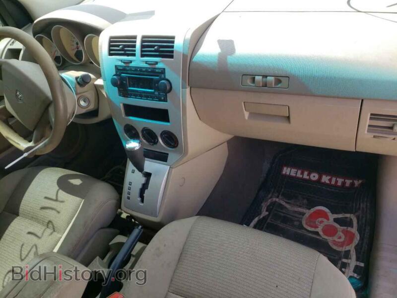 2008 Dodge CALIBER (VIN 1B3HB48B78D717589) — photo 9 of 10