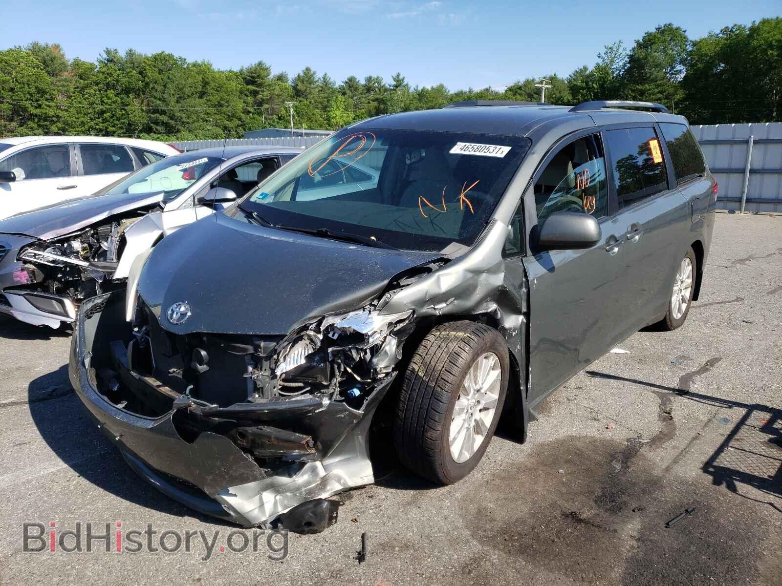 2011 TOYOTA SIENNA - VIN: 5TDJK3DC9BS006111 - Фото 2