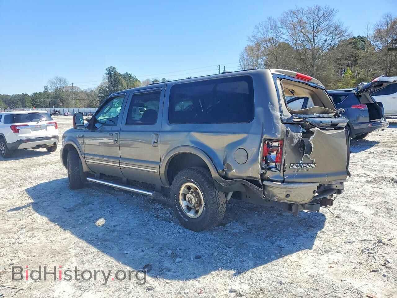 2005 FORD EXCURSION - VIN: 1FMSU43PX5EA23868 - Photo 2