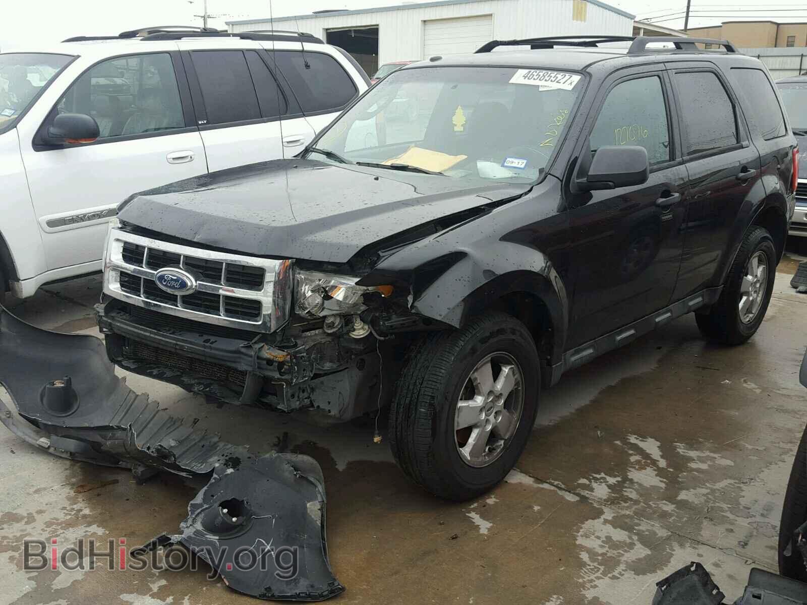 2011 FORD ESCAPE - VIN: 1FMCU0D7XBKB27477 - Фото 2
