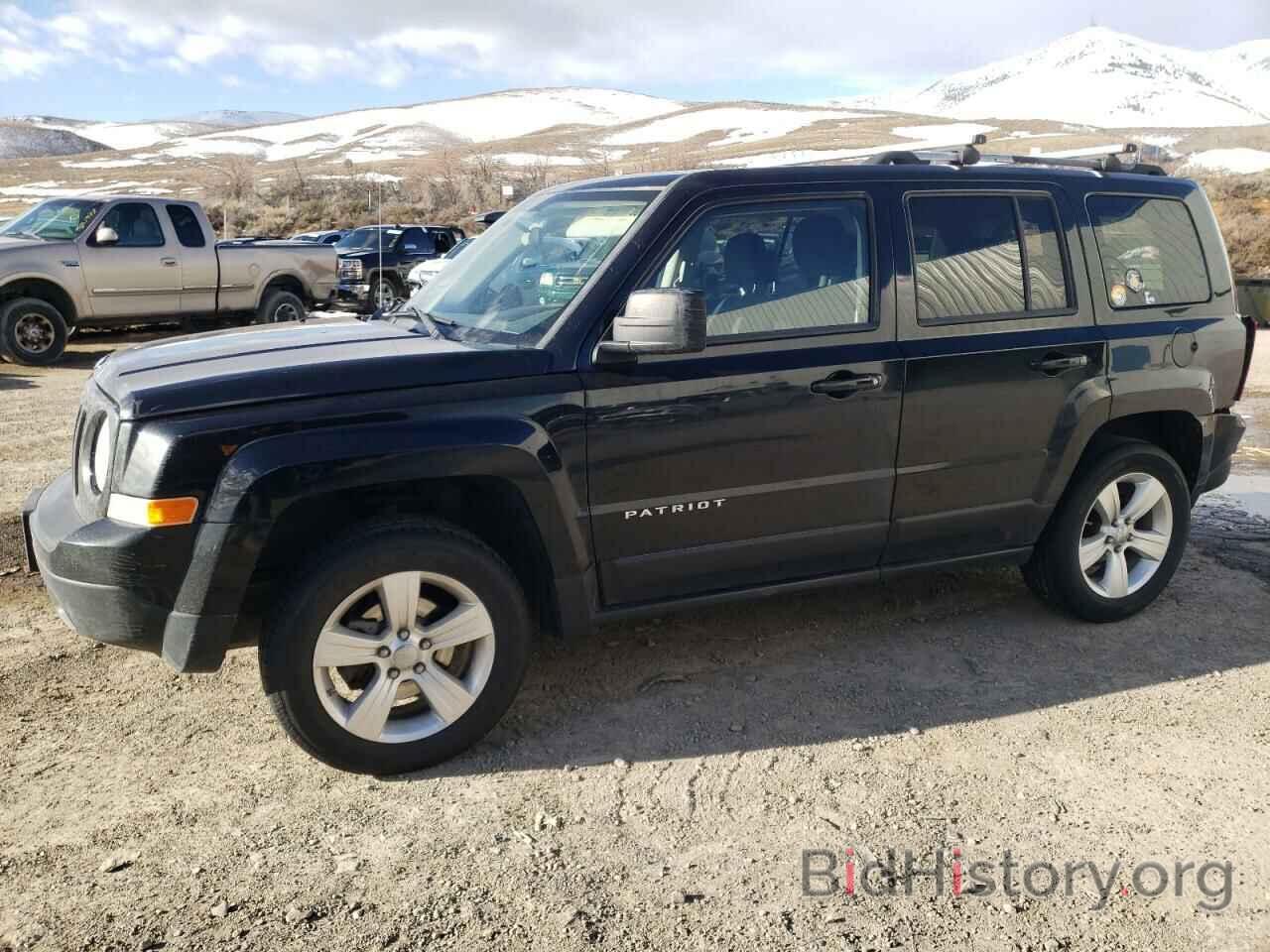 Photo 1C4NJRFB8DD180777 - JEEP PATRIOT 2013