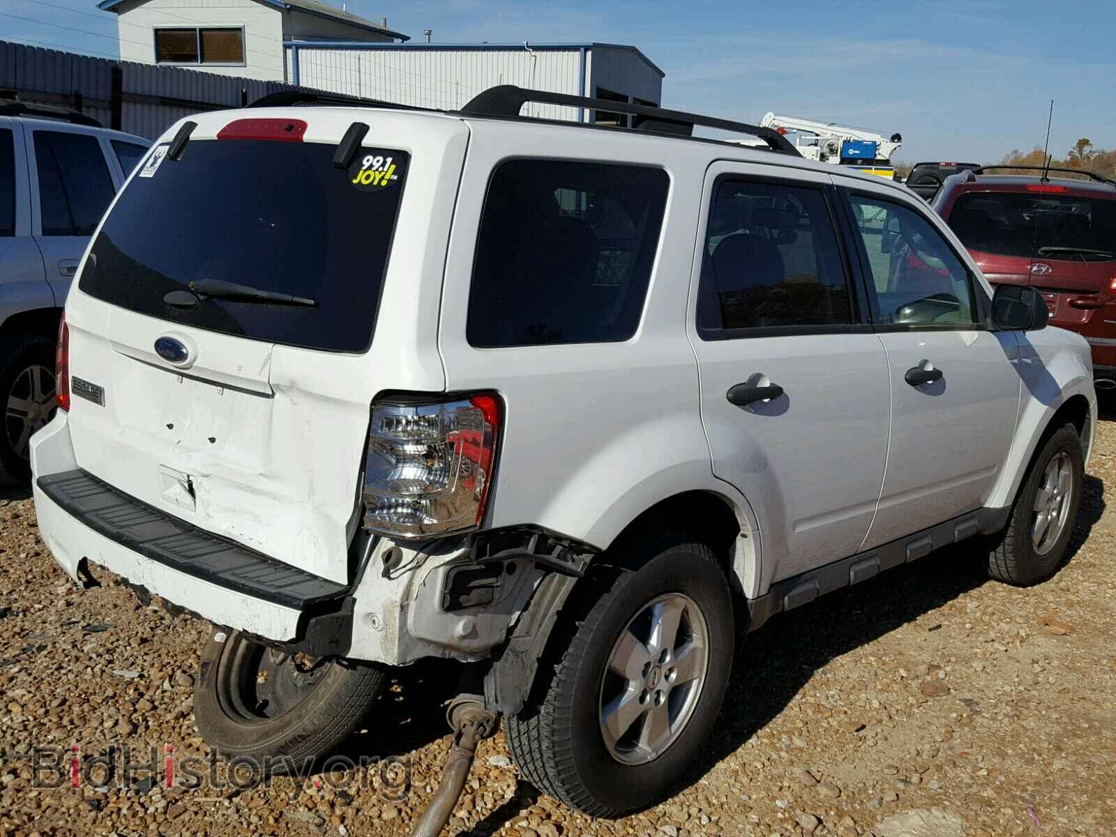 2012 FORD ESCAPE - VIN: 1FMCU0D71CKC29588 - Фото 4