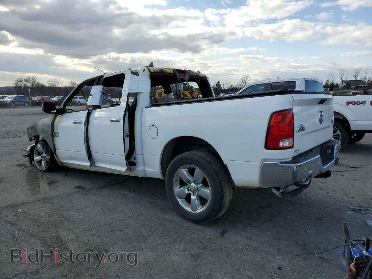 2017 RAM 1500 - VIN: 1C6RR7LT8HS667451 - Photo 2