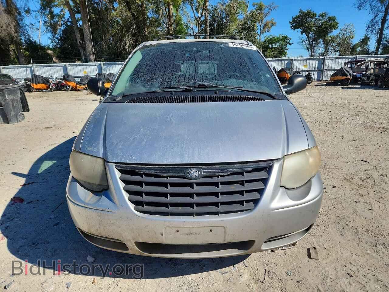 2005 CHRYSLER MINIVAN - VIN: 2C8GP54L15R202630 - Фото 5