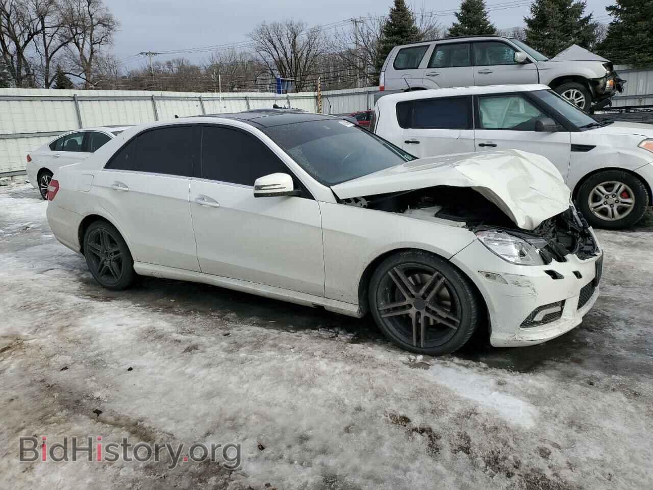 2011 MERCEDES-BENZ E-CLASS - VIN: WDDHF8HB8BA356561 - Фото 4