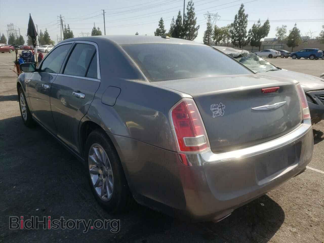 2011 CHRYSLER 300 - VIN: 2C3CA5CG7BH558026 - Фото 3