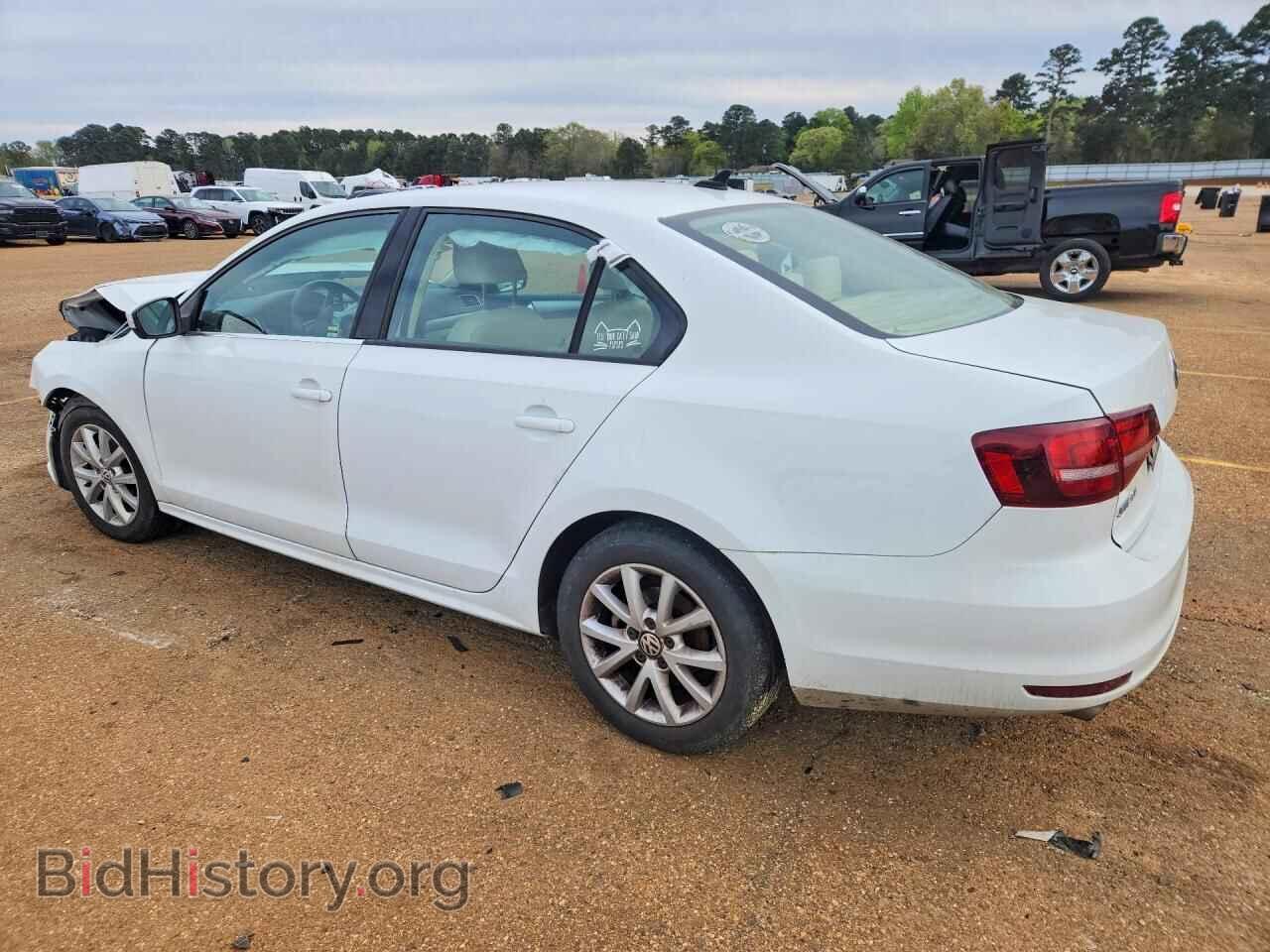 2017 VOLKSWAGEN JETTA - VIN: 3VWDB7AJ3HM311682 - Фото 2
