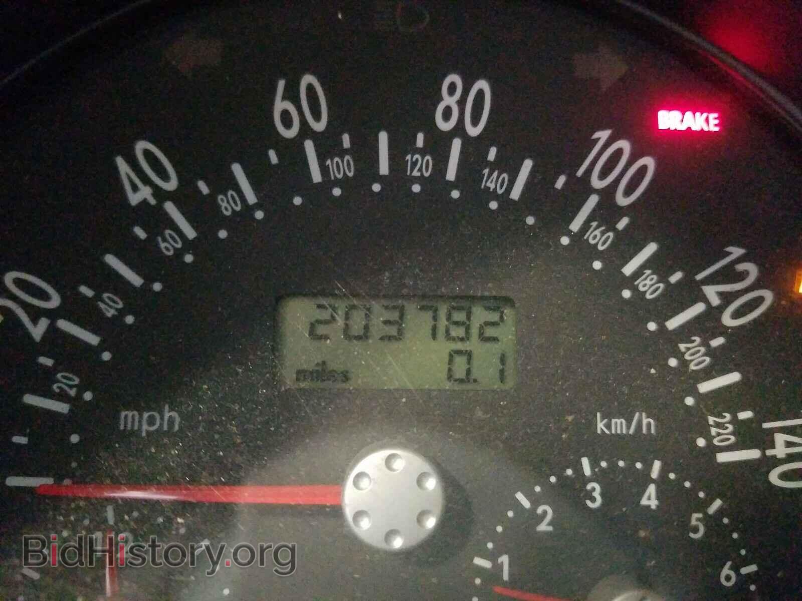 2000 VOLKSWAGEN BEETLE - VIN: 3VWCC21C2YM491413 - Фото 8
