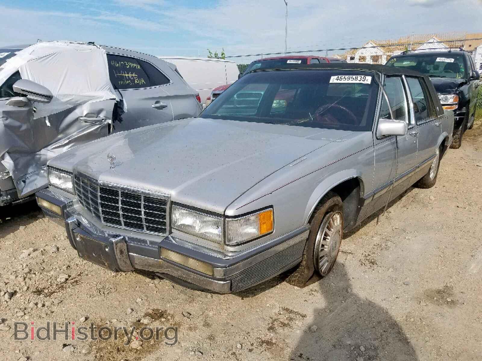 1993 CADILLAC DEVILLE - VIN: 1G6CD53BXP4215225 - Фото 2