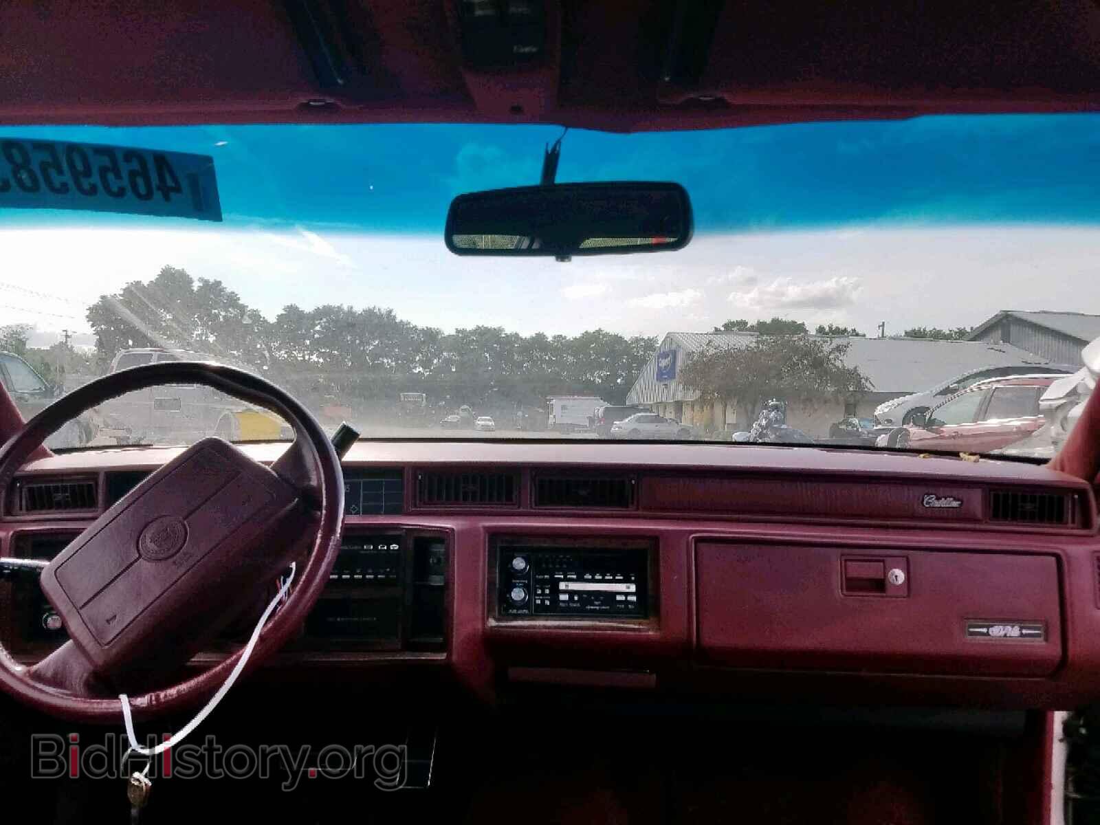 1993 CADILLAC DEVILLE - VIN: 1G6CD53BXP4215225 - Фото 9