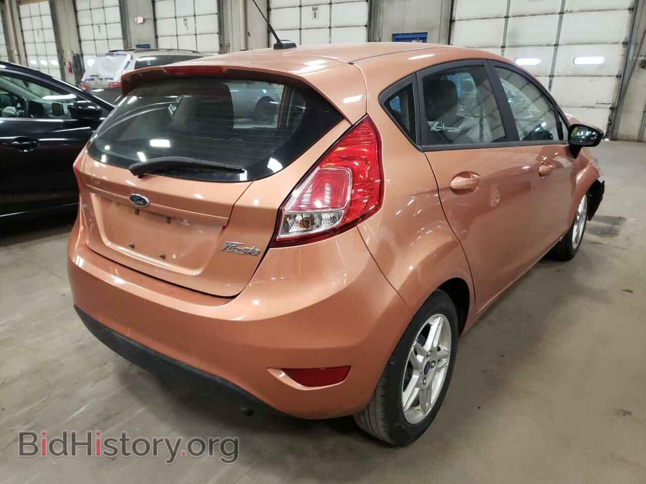 2017 FORD FIESTA - VIN: 3FADP4EJ0HM130770 - Фото 4