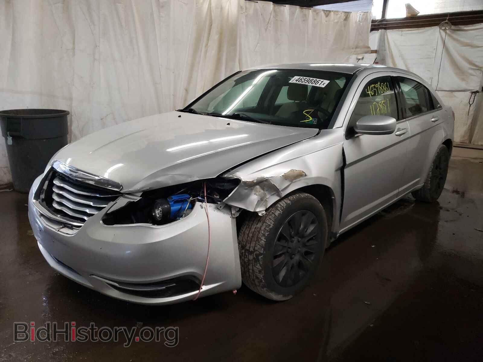 2012 CHRYSLER 200 - VIN: 1C3CCBAG6CN155224 - Фото 2