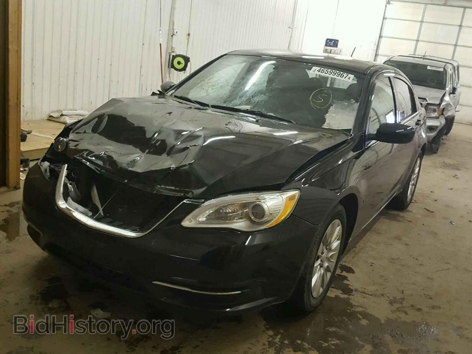 2014 CHRYSLER 200 - VIN: 1C3CCBABXEN141124 - Фото 2