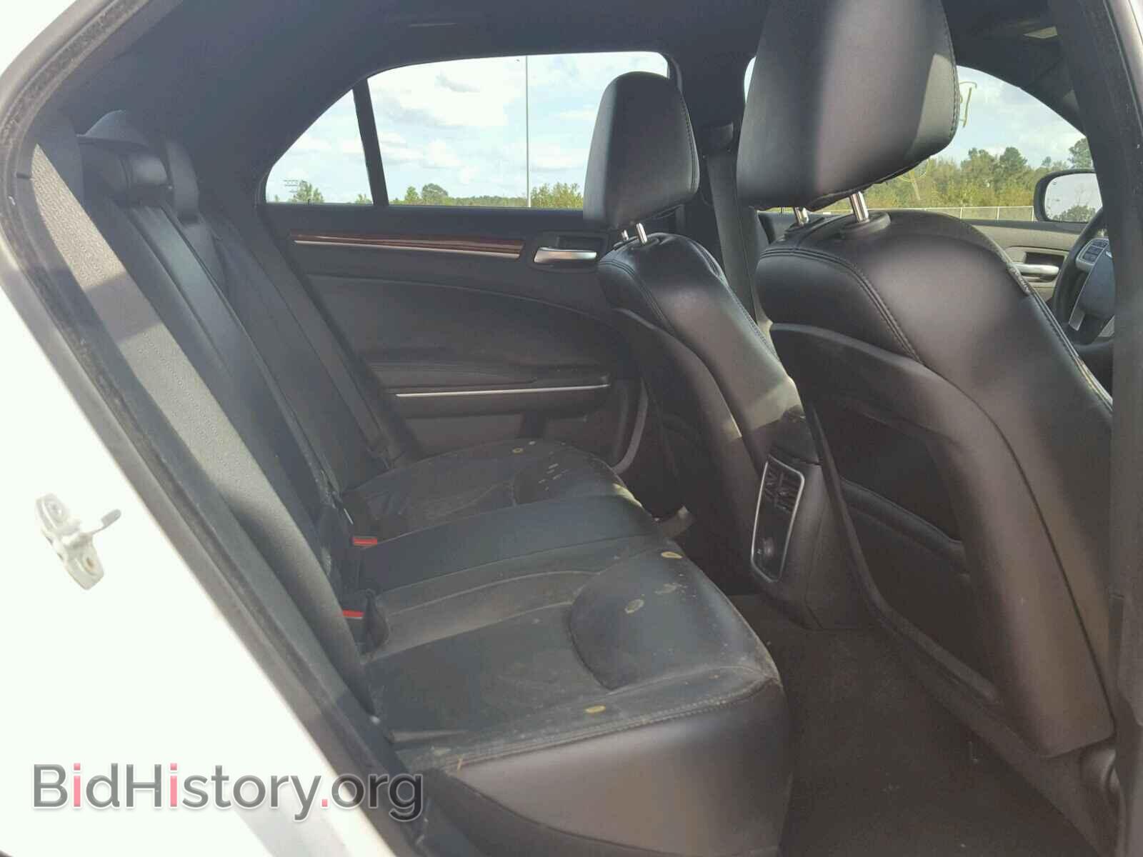 2013 CHRYSLER 300 - VIN: 2C3CCAAG5DH703086 - Фото 6