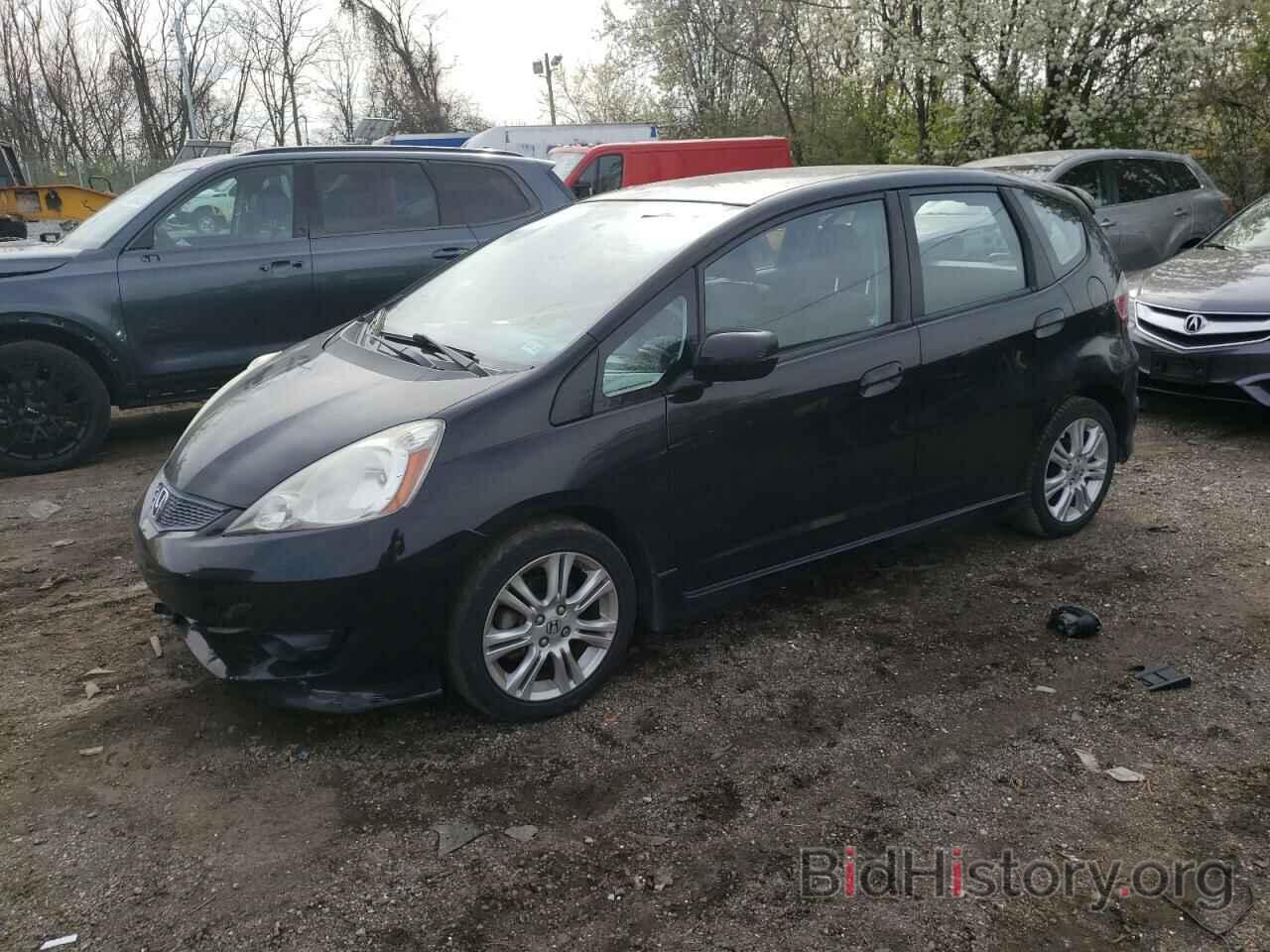 Фотография JHMGE8H41AC002487 - HONDA FIT 2010