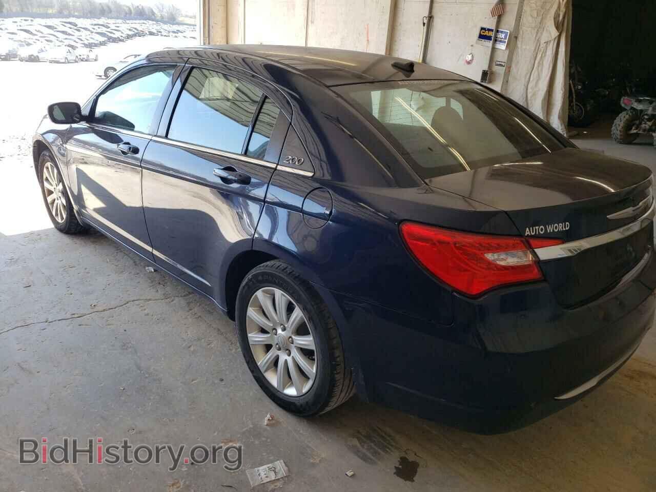 2013 CHRYSLER 200 - VIN: 1C3CCBBB3DN571297 - Фото 2