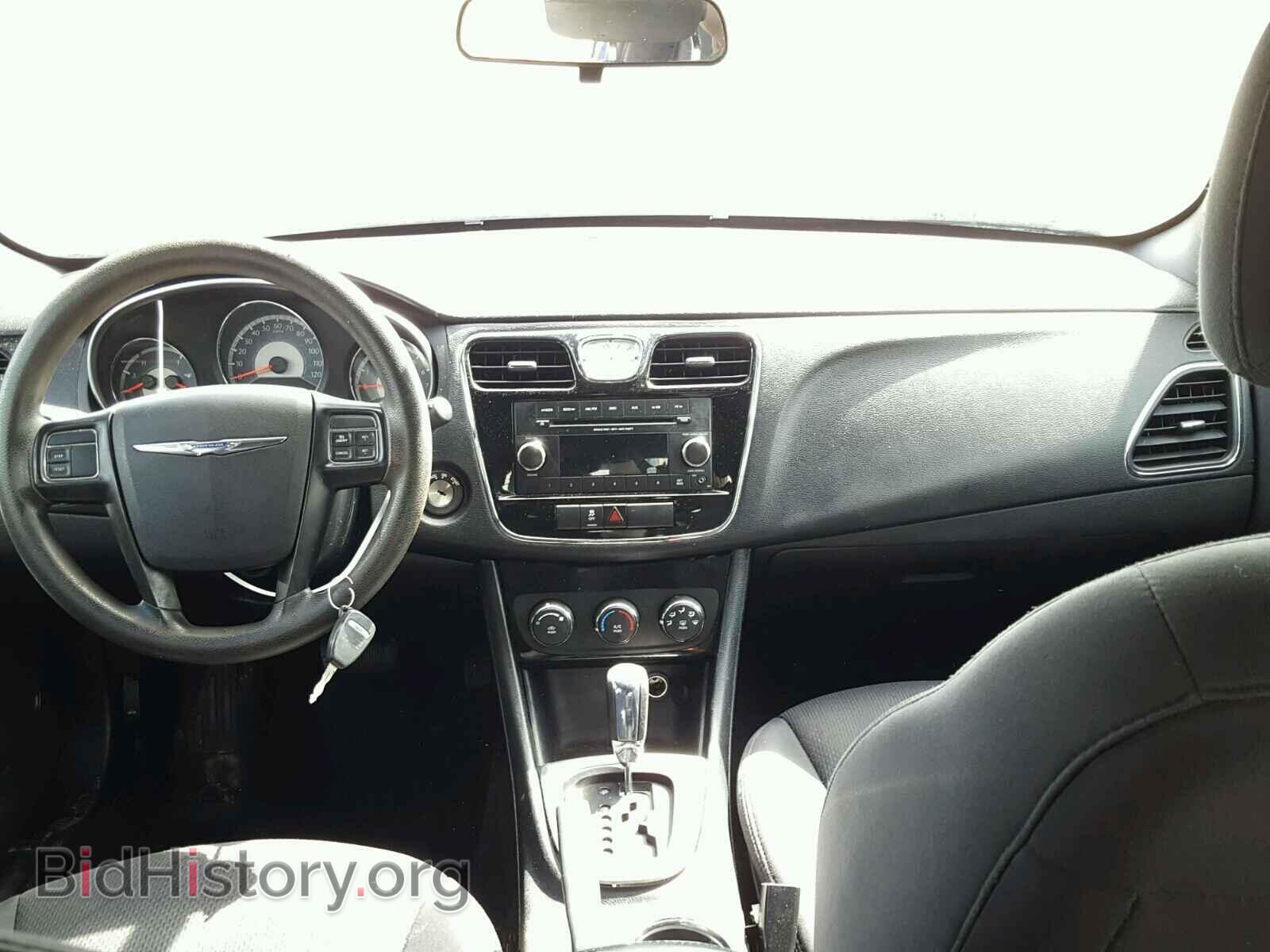 2012 CHRYSLER 200 - VIN: 1C3CCBAB3CN208644 - Фото 9