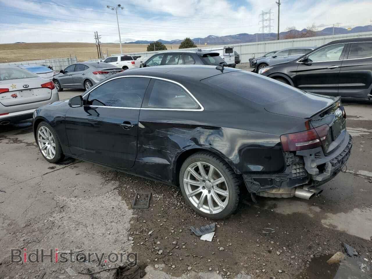 2011 AUDI A5 - VIN: WAURFAFR4BA050802 - Фото 2