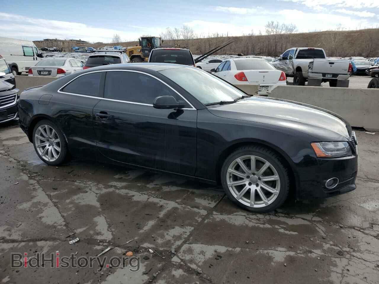 2011 AUDI A5 - VIN: WAURFAFR4BA050802 - Фото 4