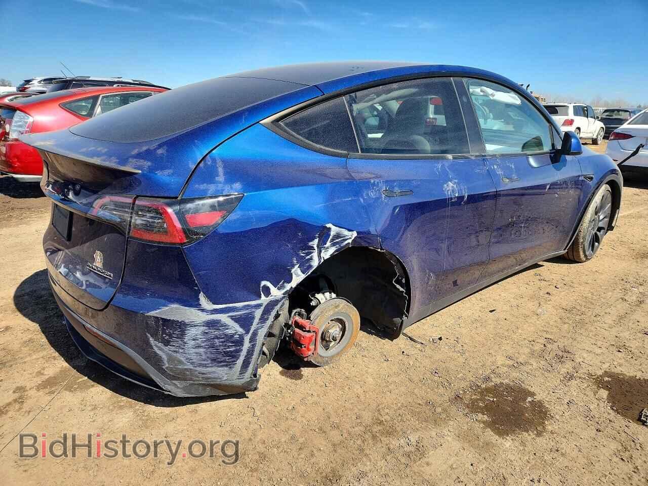 2024 TESLA MODEL Y - VIN: 7SAYGDEF2RA280053 - Фото 3