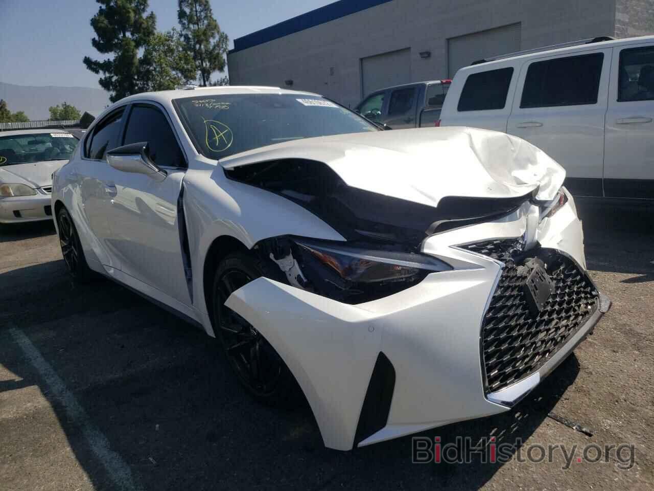 Photo JTHCA1D25M5114319 - LEXUS IS 2021