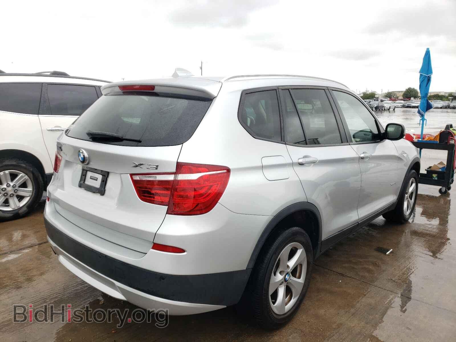2011 BMW X3 - VIN: 5UXWX5C58BL711049 - Фото 4