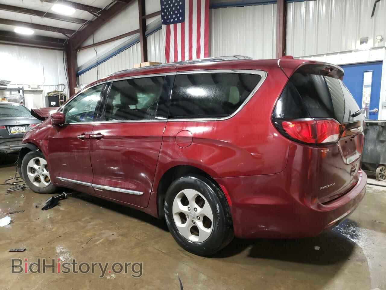 2017 CHRYSLER PACIFICA - VIN: 2C4RC1EG6HR837556 - Photo 2