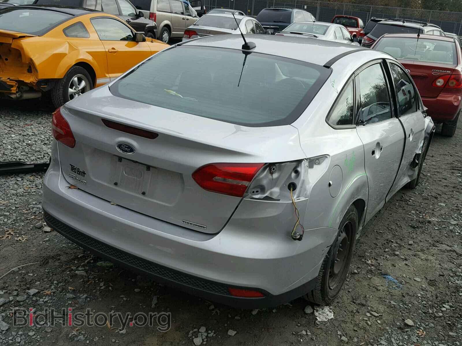 2015 FORD FOCUS - VIN: 1FADP3E24FL345960 - Photo 4