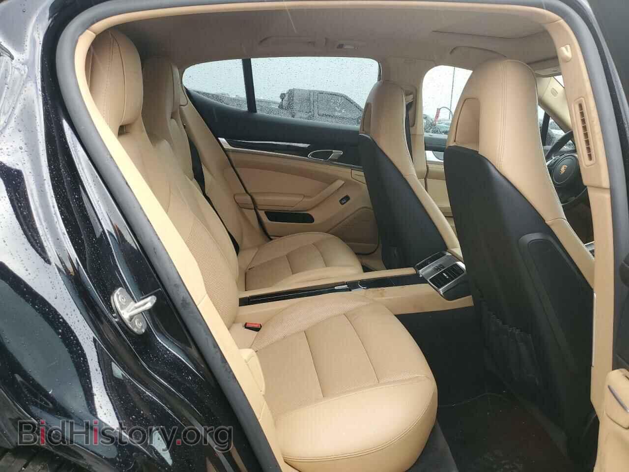 2016 PORSCHE PANAMERA - VIN: WP0AA2A73GL000172 - Photo 10