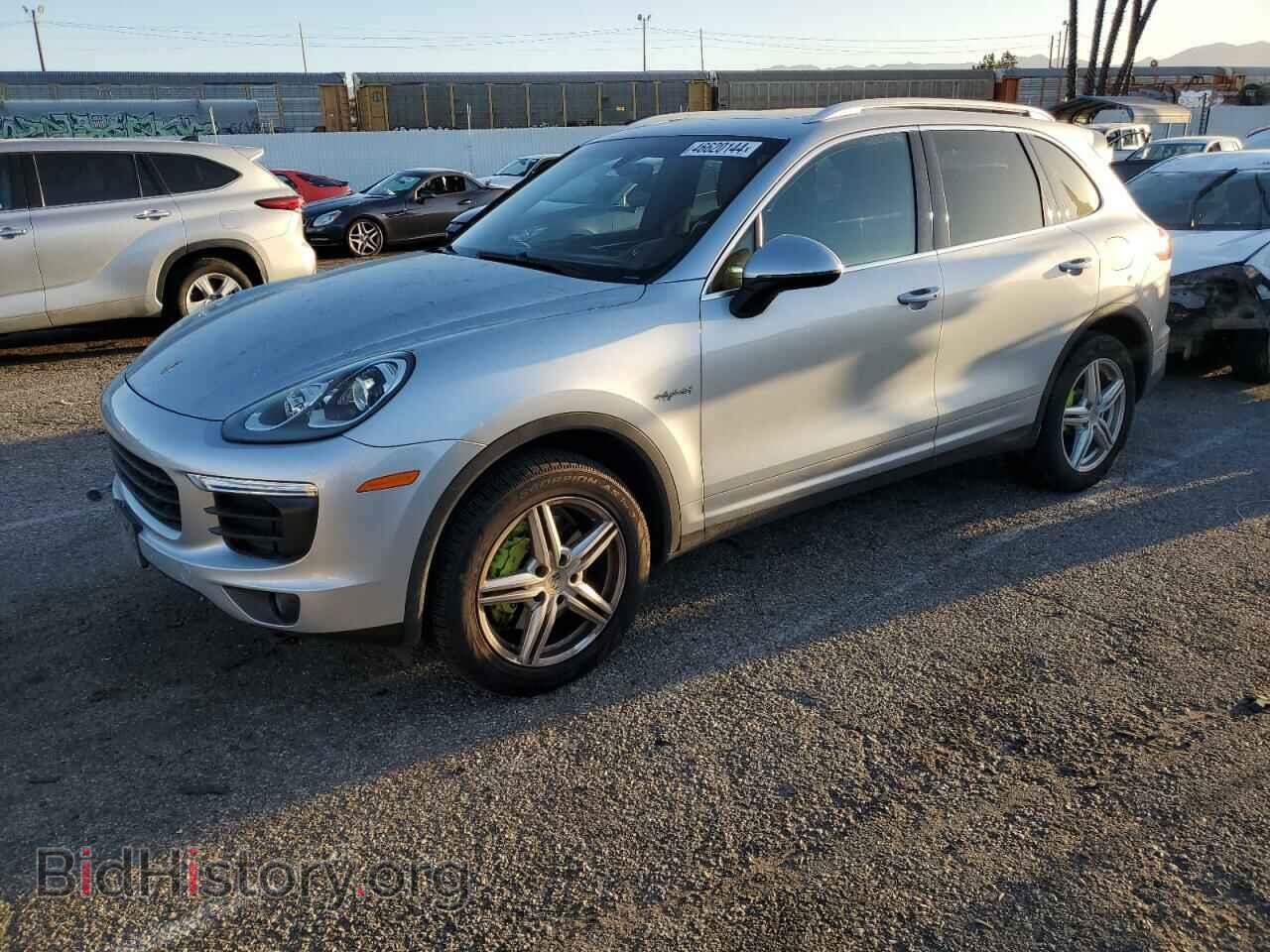Фотография WP1AE2A22GLA16922 - PORSCHE CAYENNE 2016