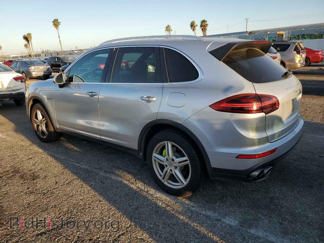 2016 PORSCHE CAYENNE - VIN: WP1AE2A22GLA16922 - Фото 2