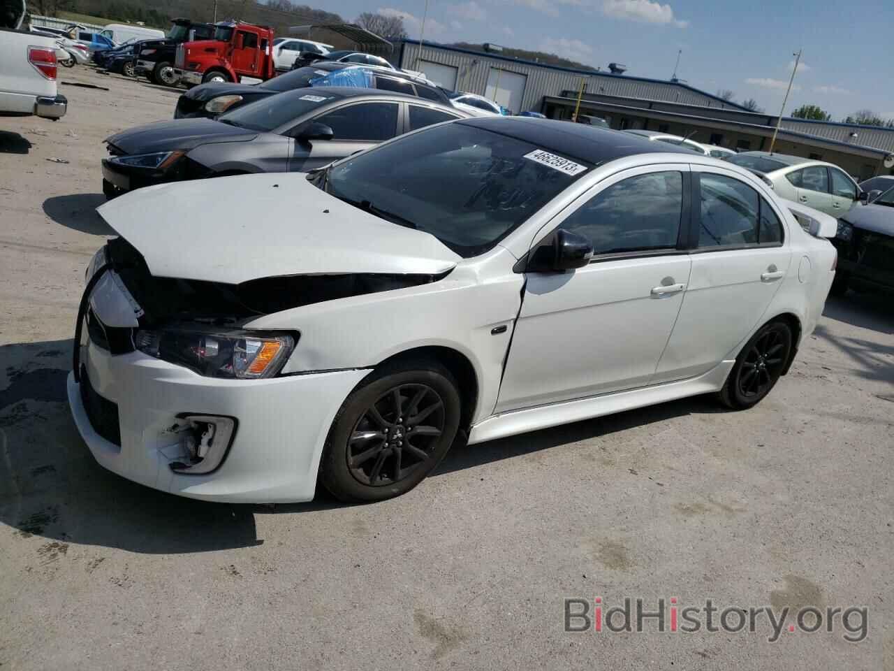 Photo JA32U2FU6HU014281 - MITSUBISHI LANCER 2017