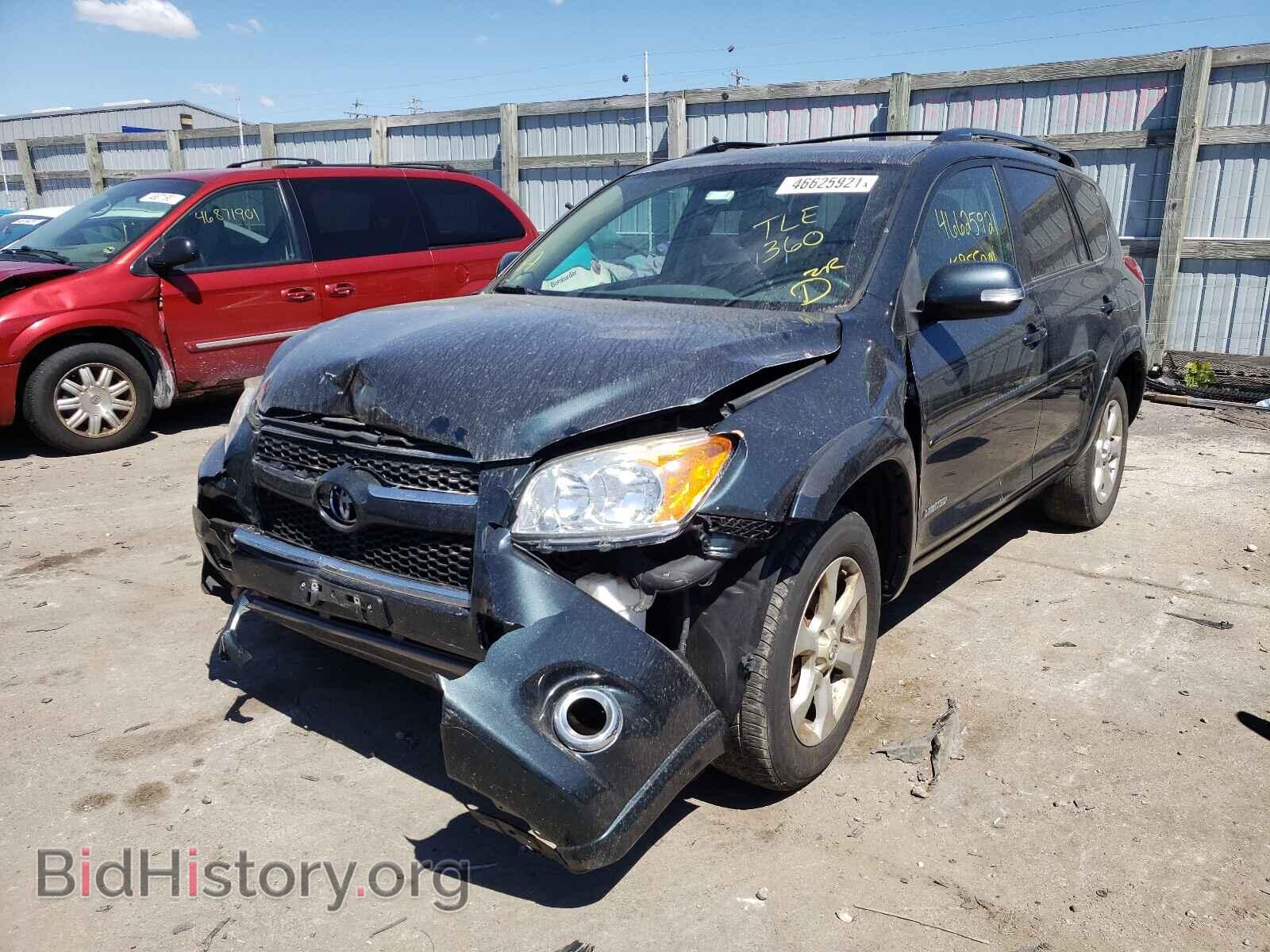 2011 TOYOTA RAV4 - VIN: 2T3DF4DV1BW132566 - Фото 2