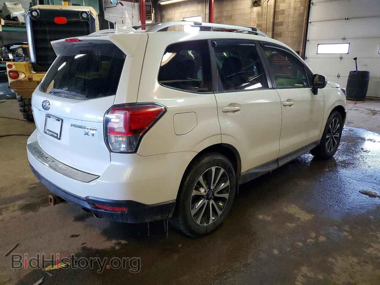 2017 SUBARU FORESTER - VIN: JF2SJHSC2HH494341 - Фото 3