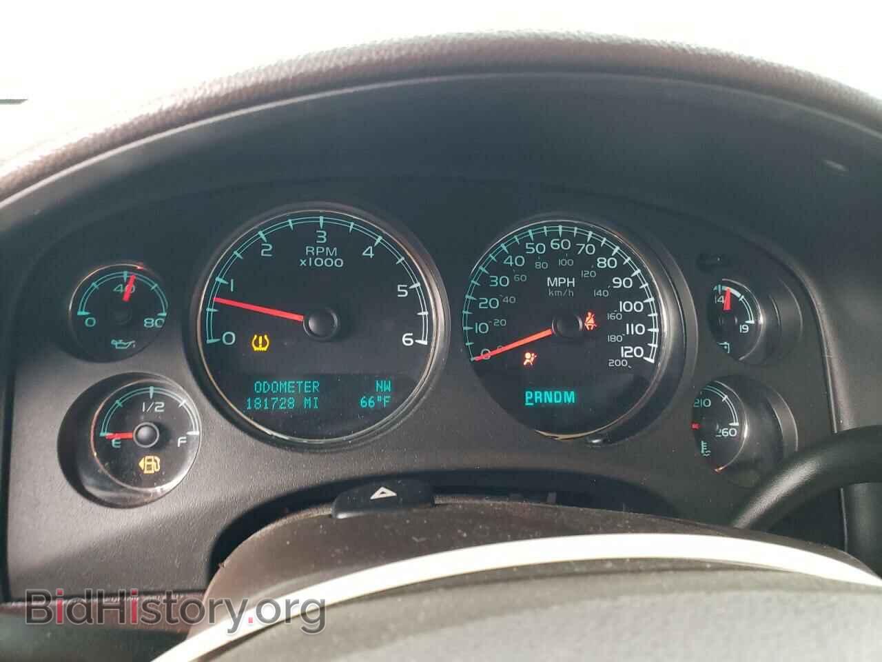 2011 GMC YUKON - VIN: 1GKS1EEF3BR349219 - Фото 9