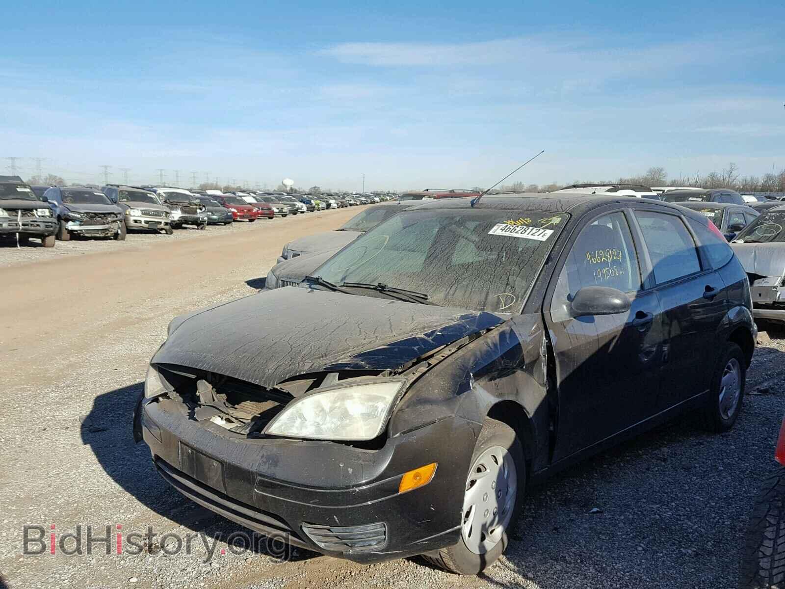 2005 FORD FOCUS - VIN: 3FAFP37N75R112235 - Фото 2