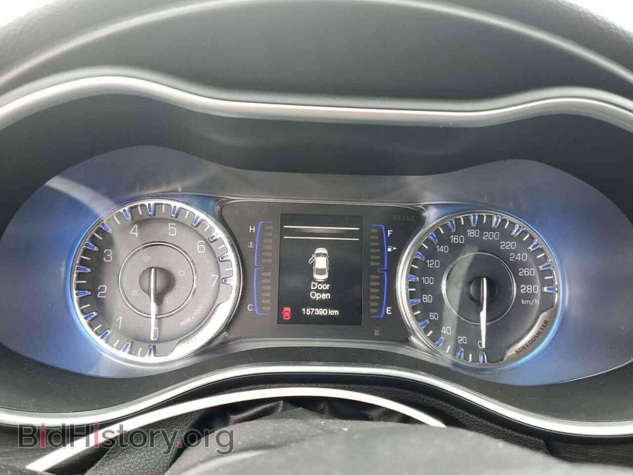 2015 CHRYSLER 200 - VIN: 1C3CCCAGXFN678871 - Фото 9