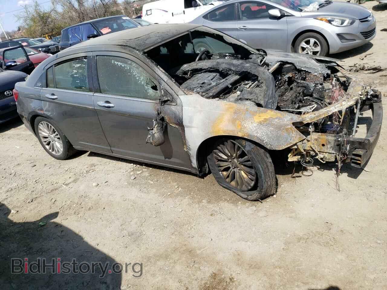 2012 CHRYSLER 200 - VIN: 1C3CCBCB7CN308520 - Photo 4